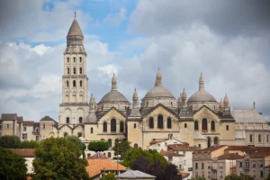 Lire la suite à propos de l’article Création de site web à Périgueux : guide pour réussir votre présence en ligne